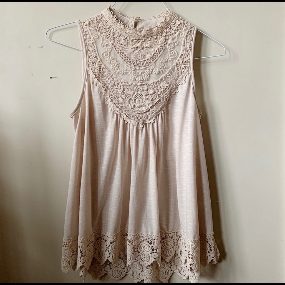 BUNDLE: Cream Colored Tank and Floral Bird Short